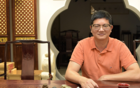 寸板斋陈帝文：一板一眼事好茶，方寸之间品天地